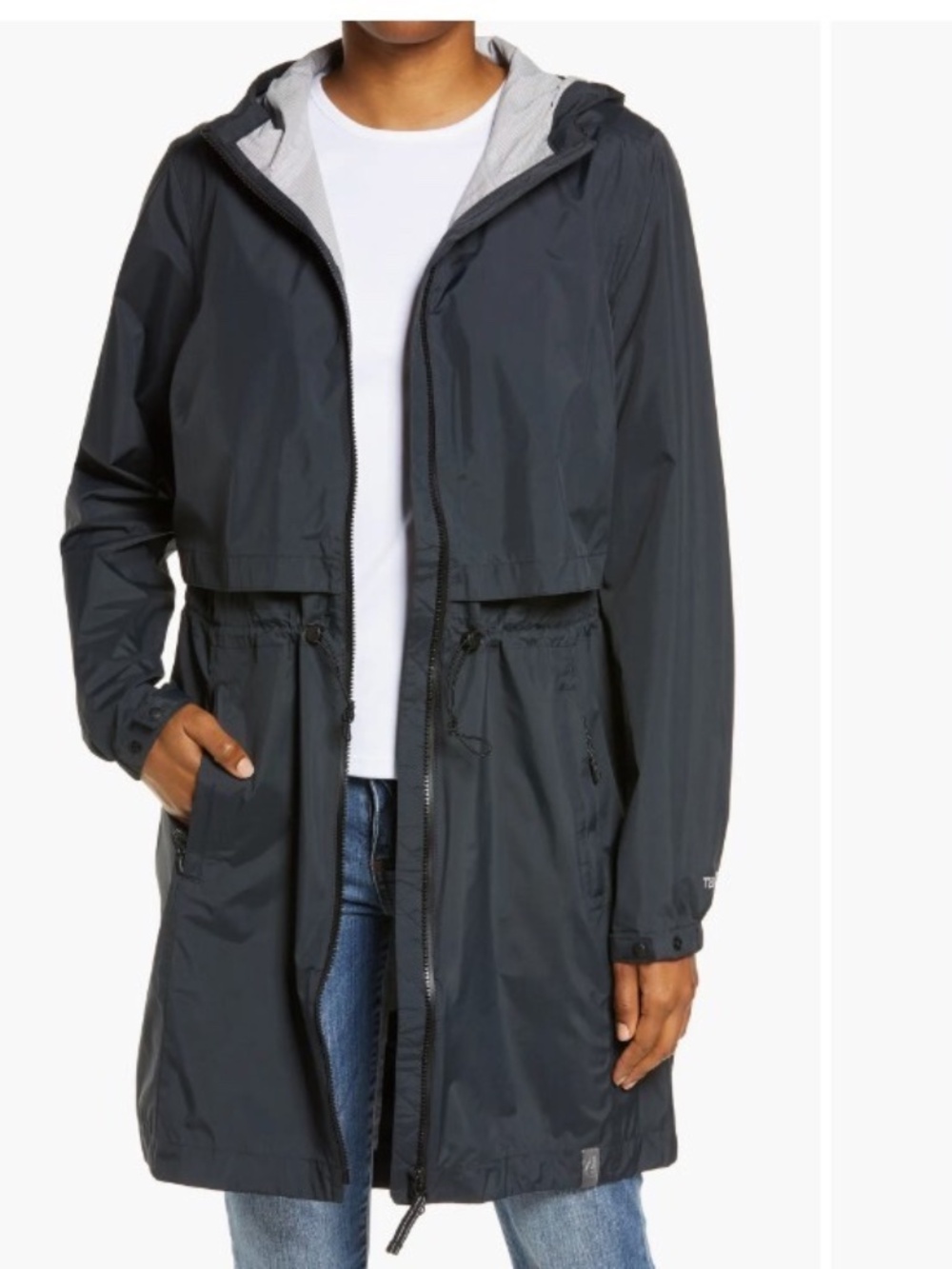 Unworn L L Bean Women's Black Meridian Hoodie Waterproof Rain Coat